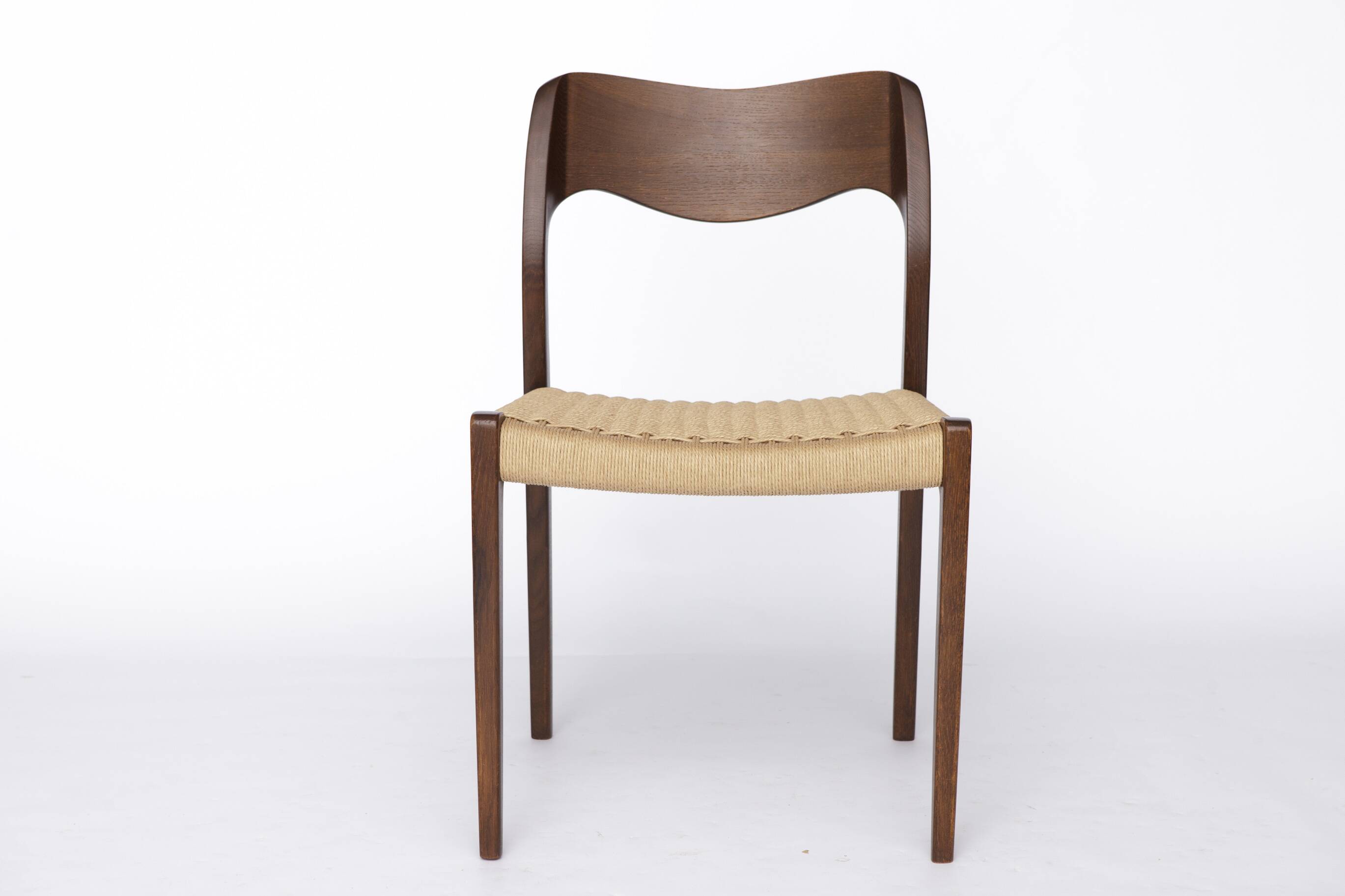 1 de 4 Chaise vintage Niels Otto Møller, Modèle 71, Chêne foncé, Corde danoise