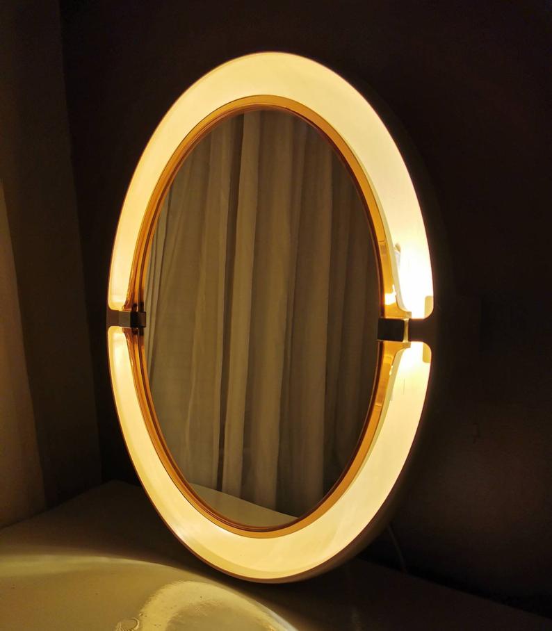 Vintage oval mirror with Allibert 1970 light