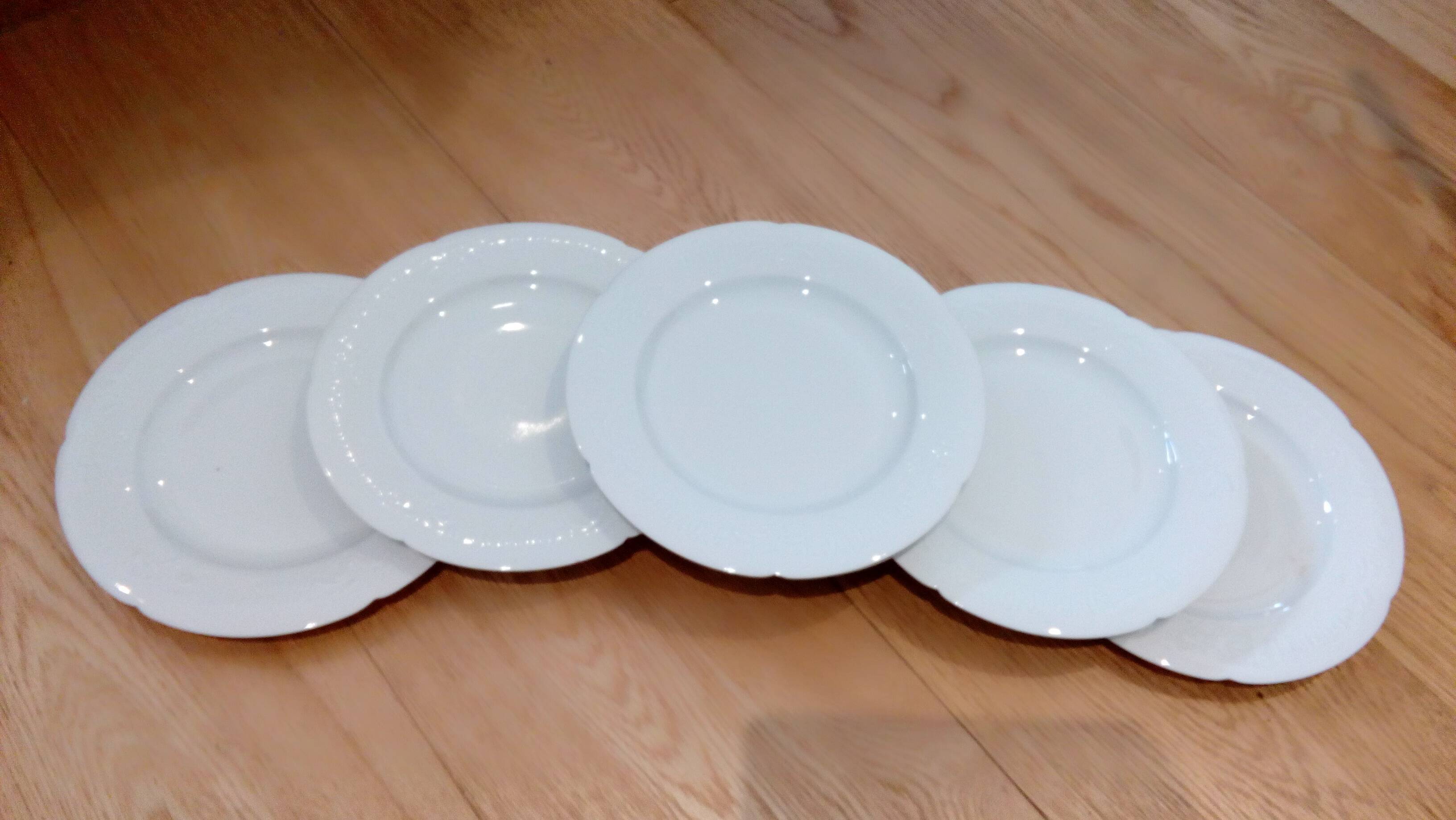 Set of 6 white porcelain dessert plates from Limoges