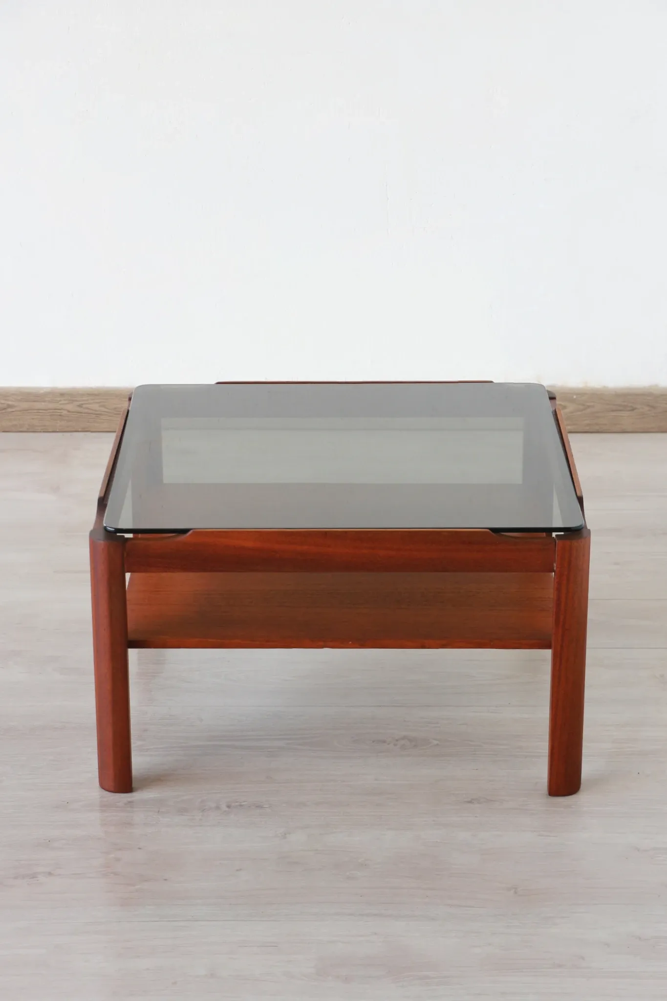 Vintage square coffee table – Solid teak – Myer