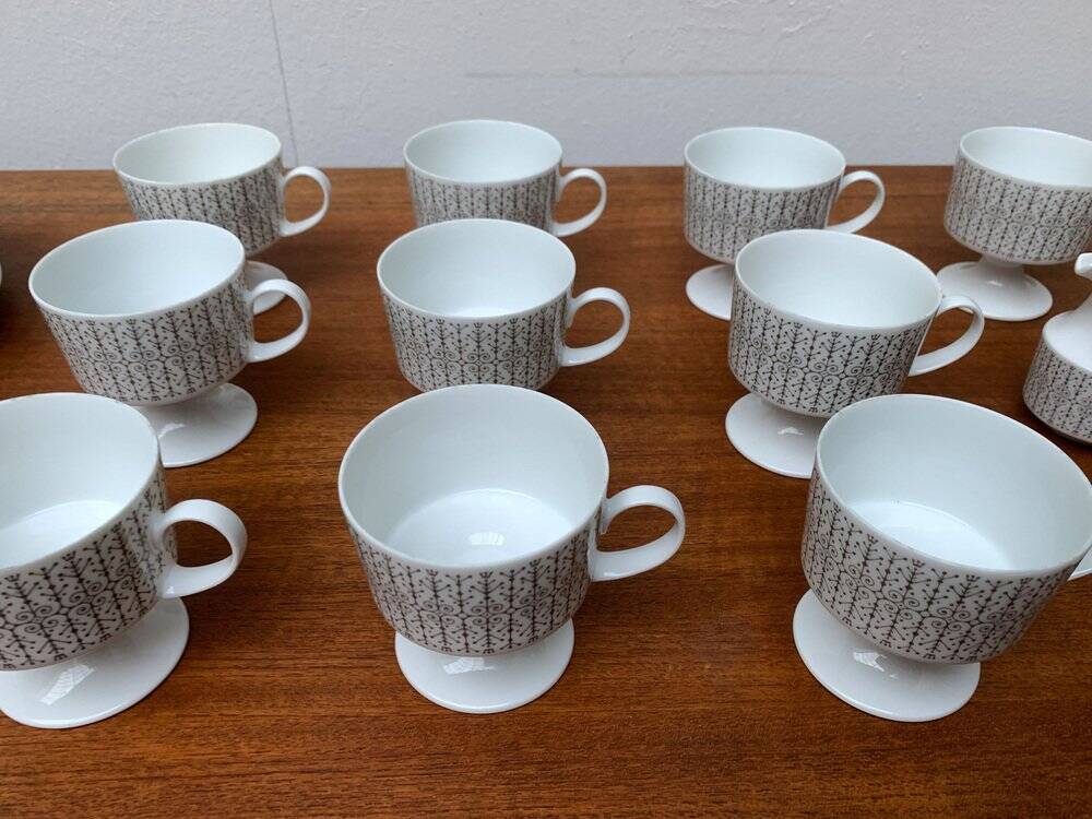 Vintage grey coffee service Secunda, made in Germany by Tapio Wirkkala for Rosenthal, set of 28.