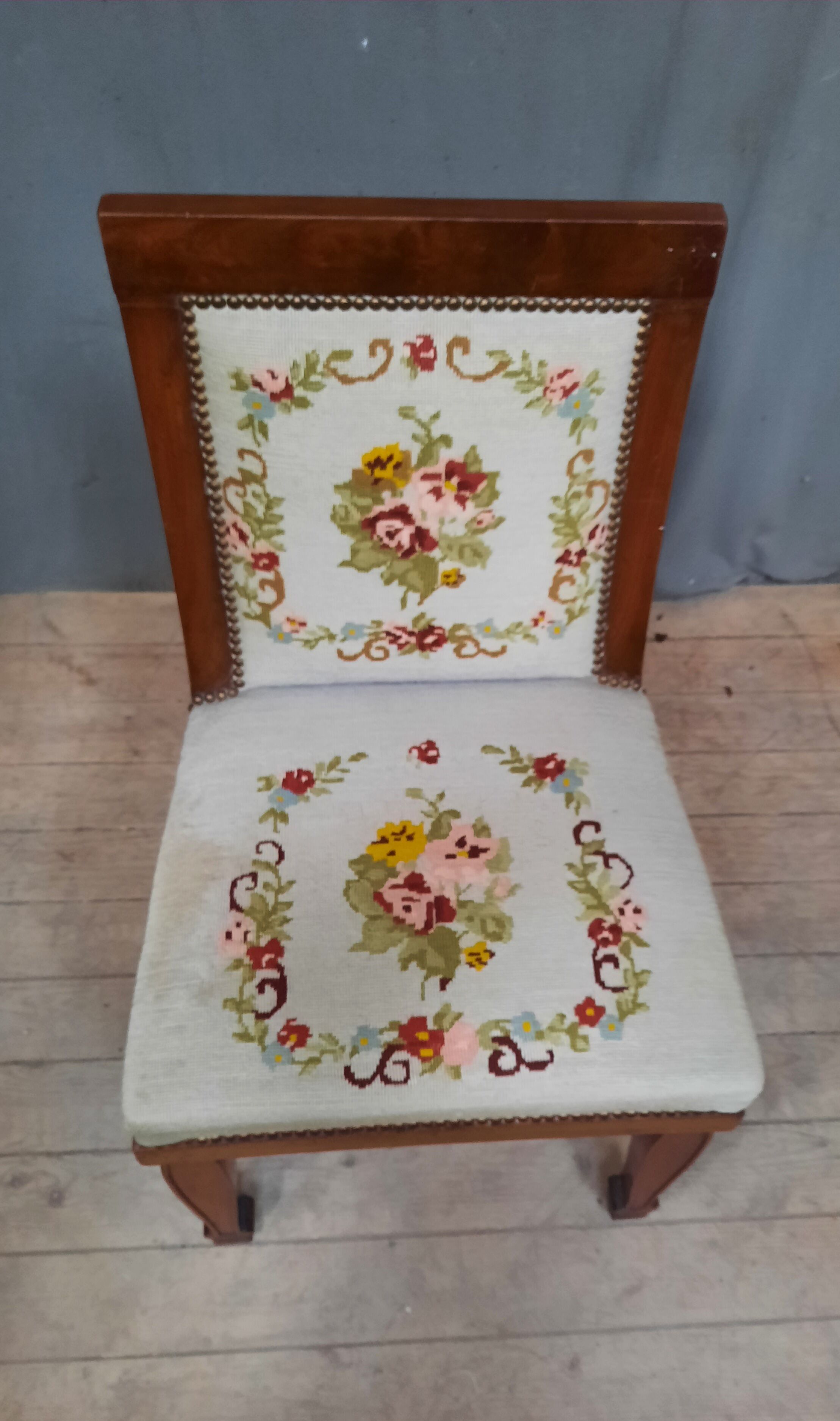 Mahogany consulate chair