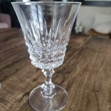 Lot de 5 verres à vin en cristal ciselé ancien