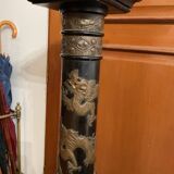 Very beautiful Art Deco column deco table
