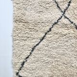 Moroccan Berber carpet Beni Ouarain with dark grey diamonds 2.6x1.53m