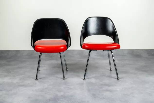Set of 4 Conference chairs by Eero Saarinen for Knoll.