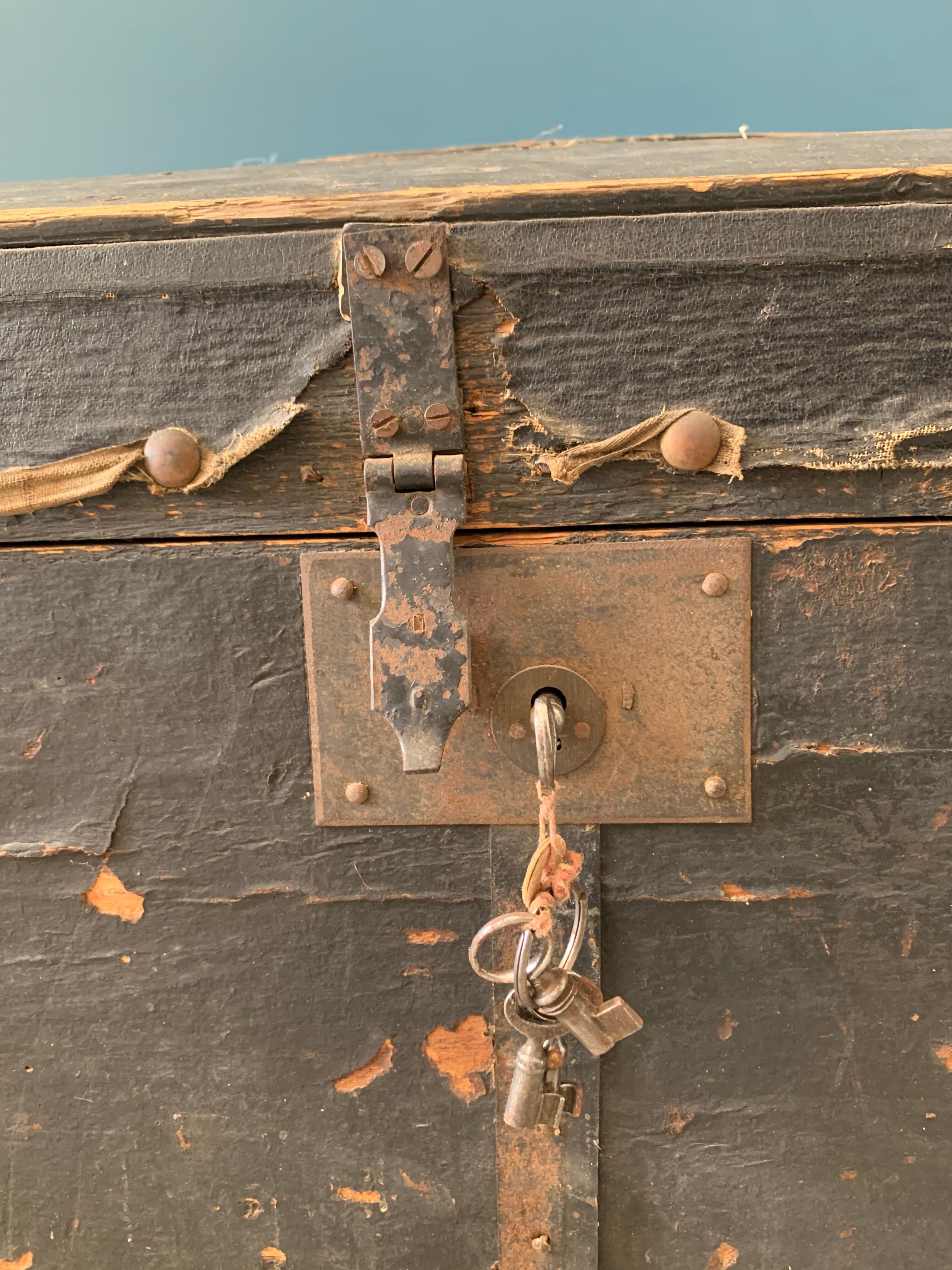 Travel malle of the 1930s