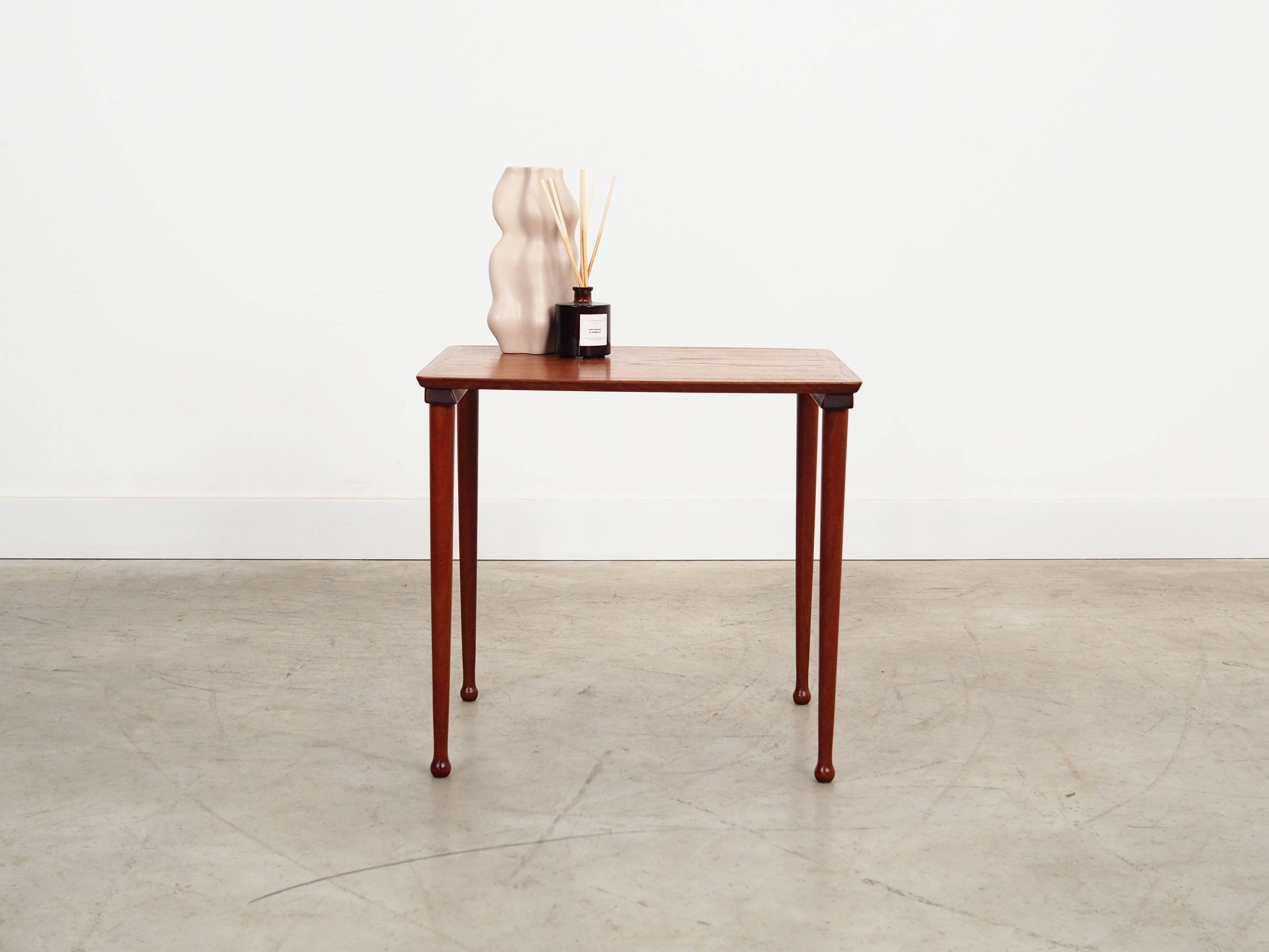 Teak coffee table, Danish design, 1970s, production: Denmark