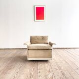 Fauteuil design 620 en cuir suédé beige par Dieter Rams, Vitsœ, Mid-Century