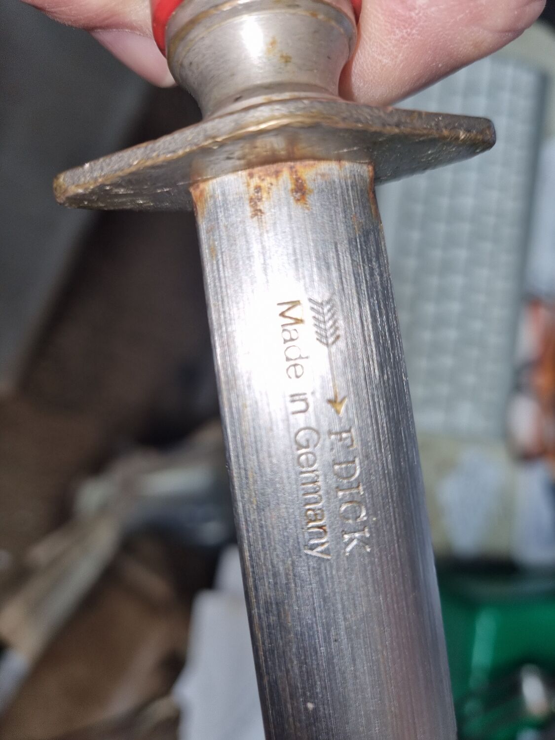 Mid-twentieth sharpening rifle, Dickoron