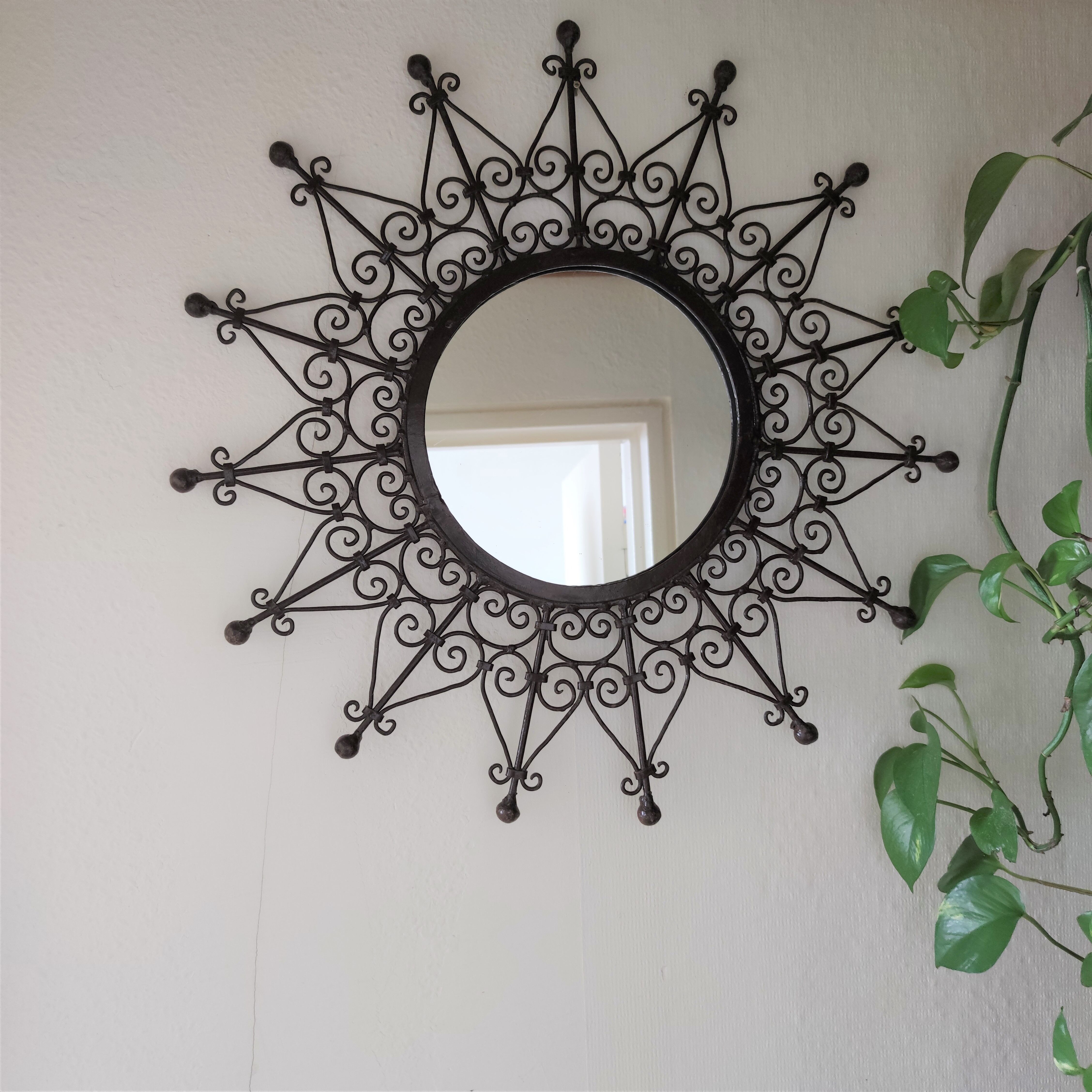 Metal sun mirror 64cm