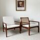 Paire de fauteuils 519 Hans Olsen teck et rotin