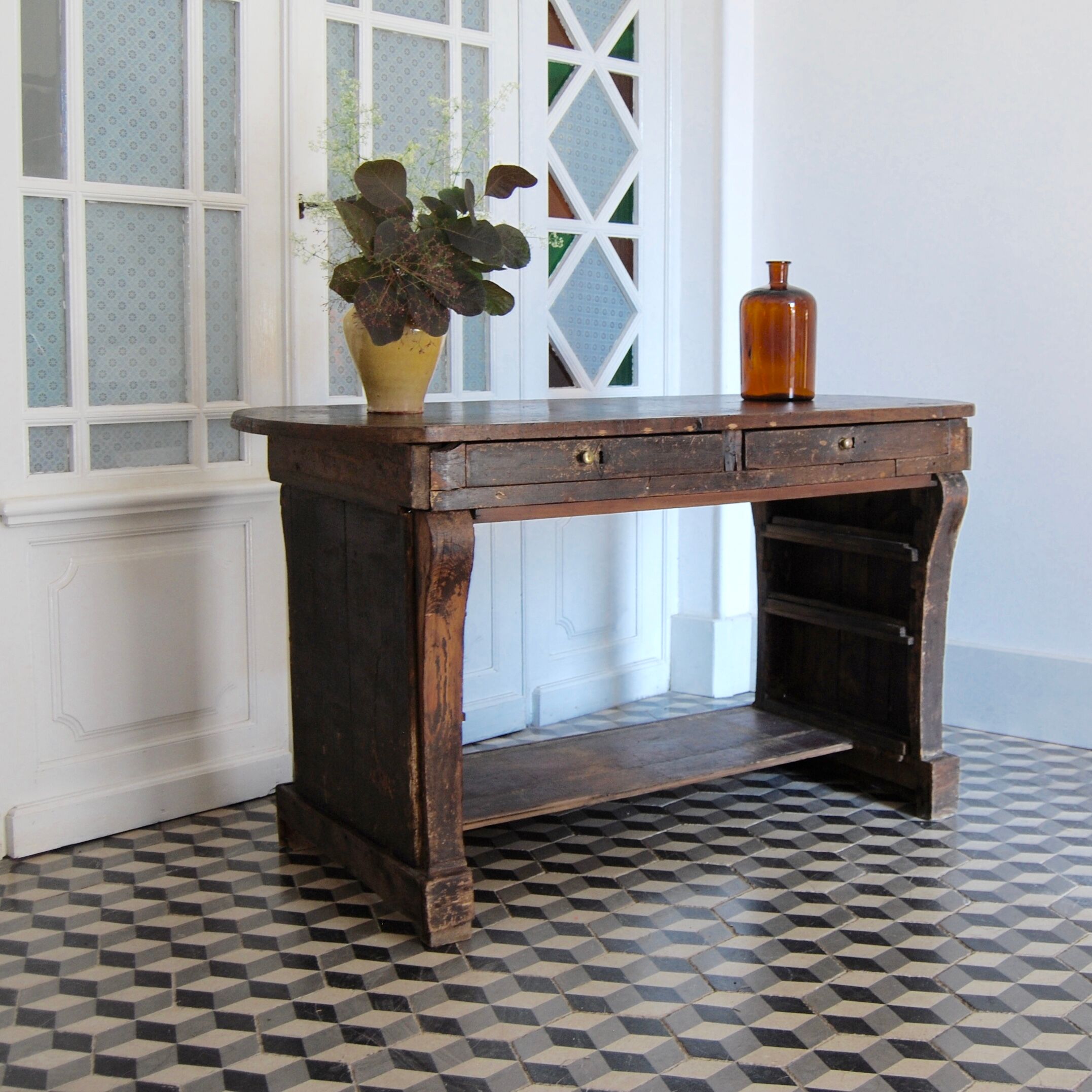 Trade furniture countertop jeweler