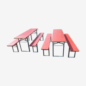 Duo de tables avec bancs de brasserie