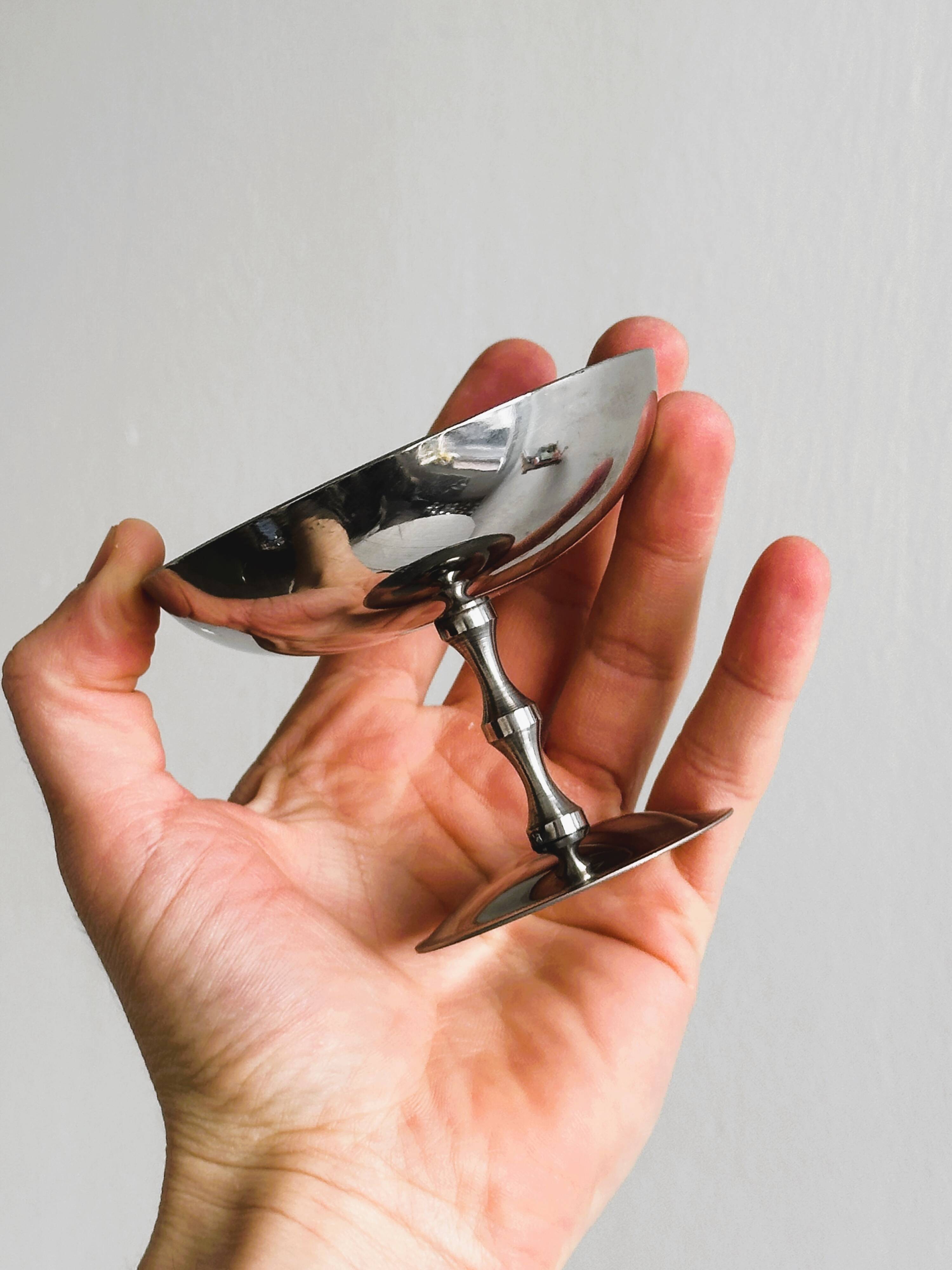 6 stainless steel footed bowls, Letang Remy style