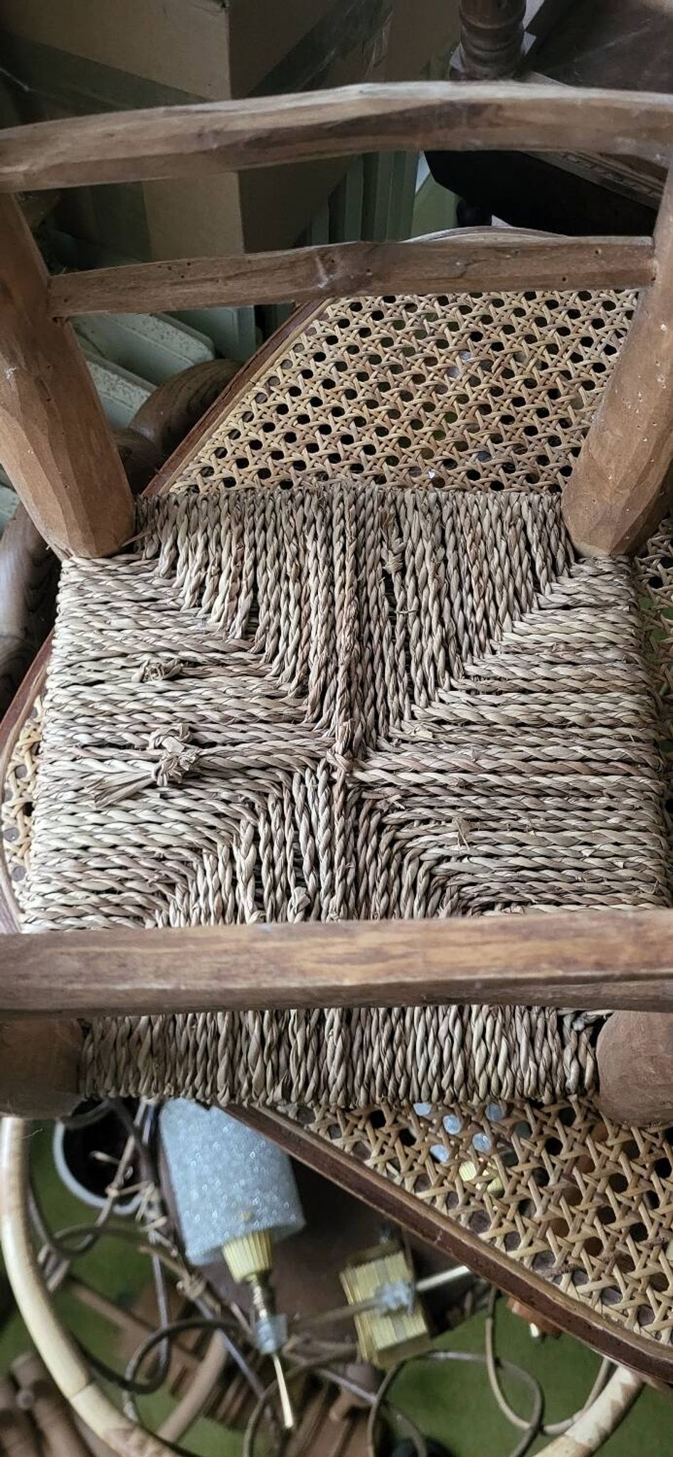 Tabouret brutaliste gigogne