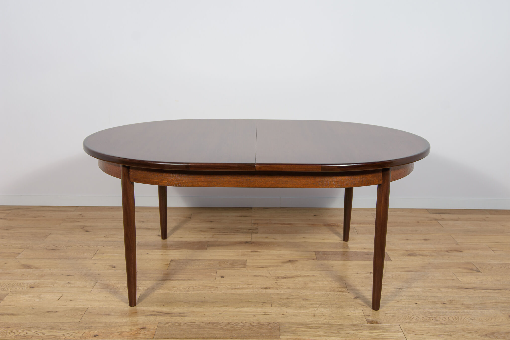 Mid-century modern teak oval dining table from G-Plan, United Kingdom, 1960s