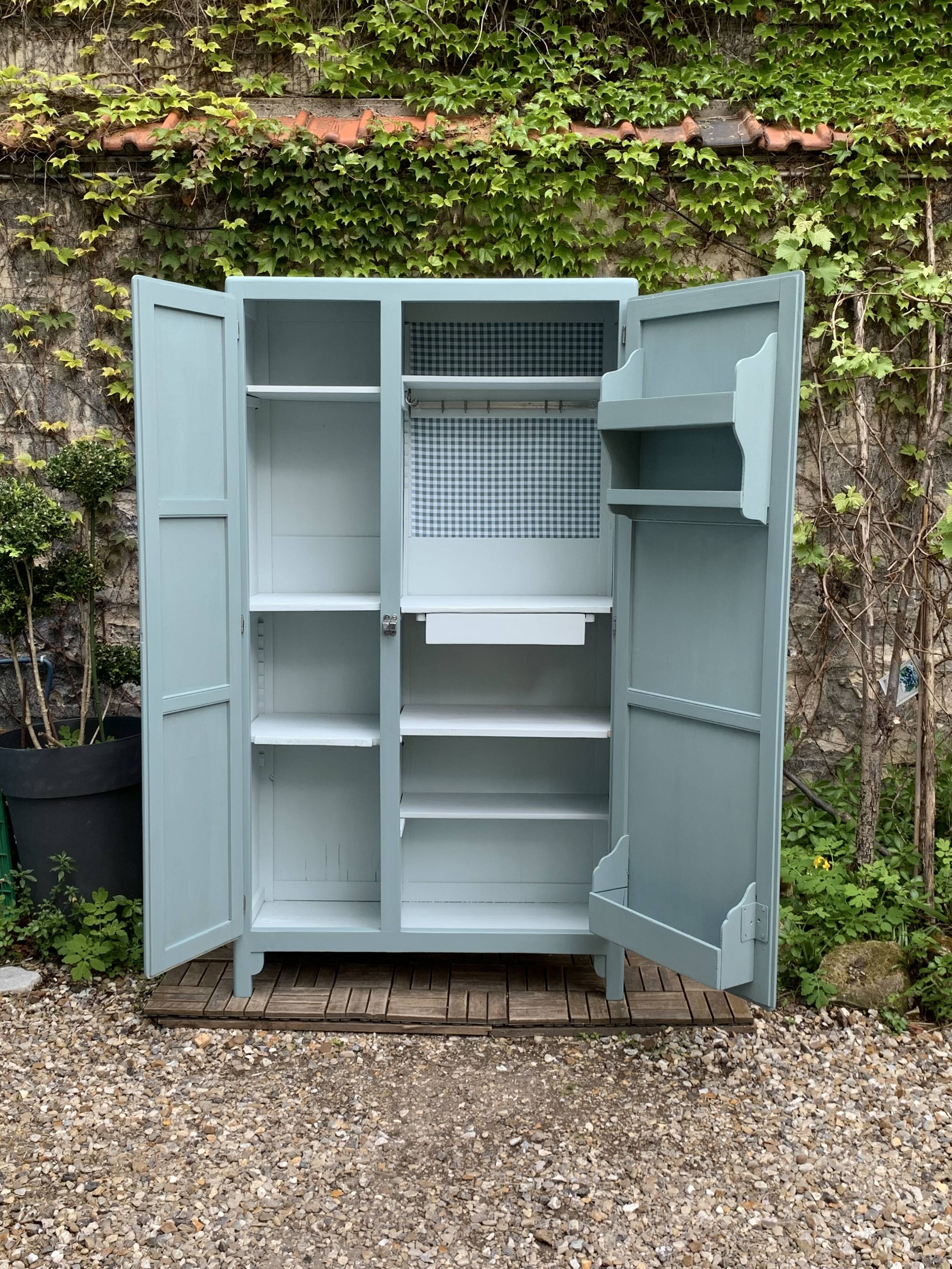 Mado 1940 blue/grey green kitchen cabinet buffet