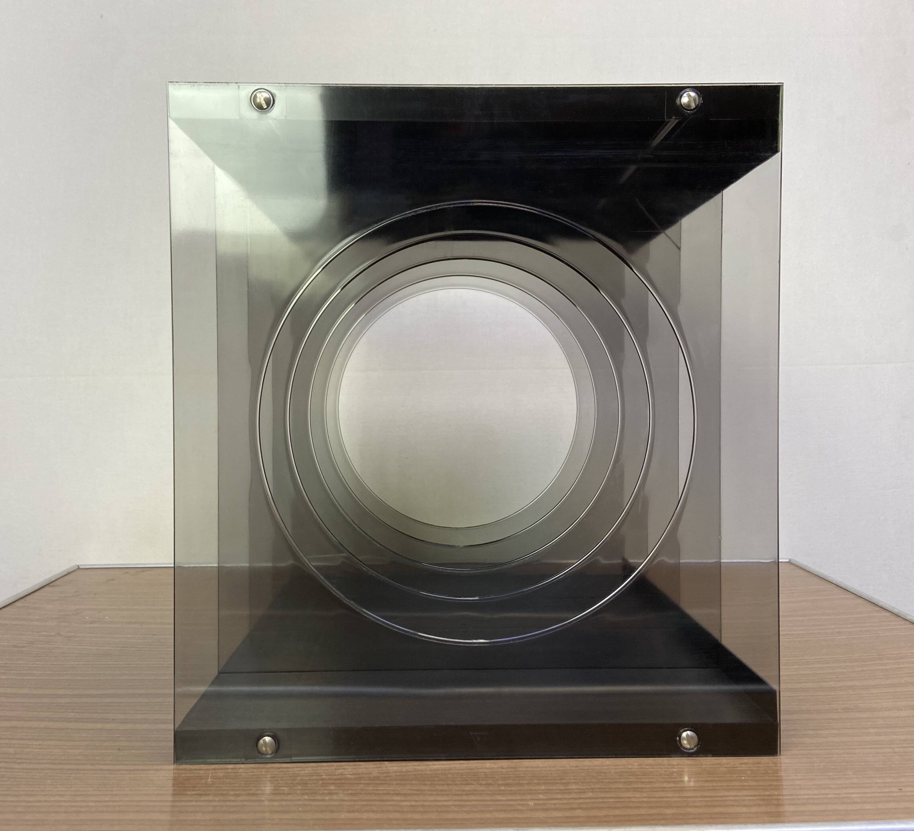 Porte-vinyles Space UFO en plexiglas fumé