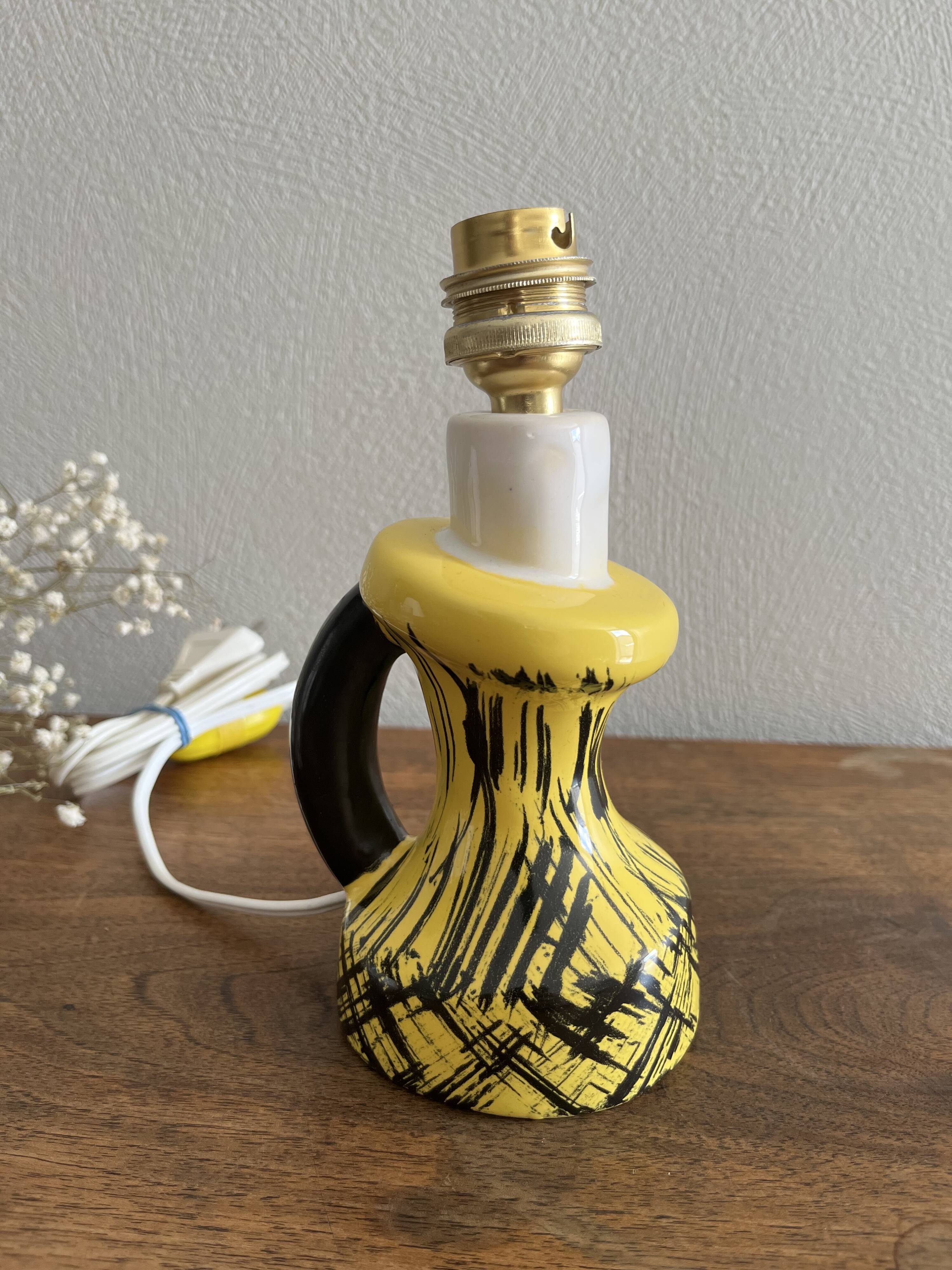 Vintage yellow and black ceramic lamp