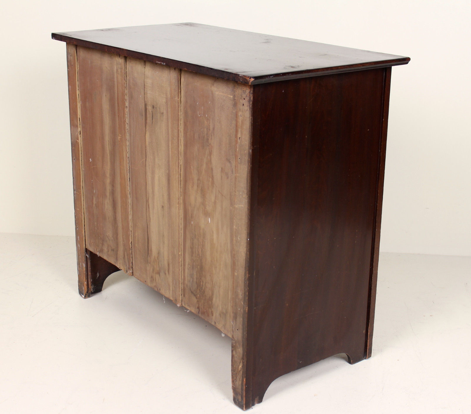 Commode antique victorienne en acajou