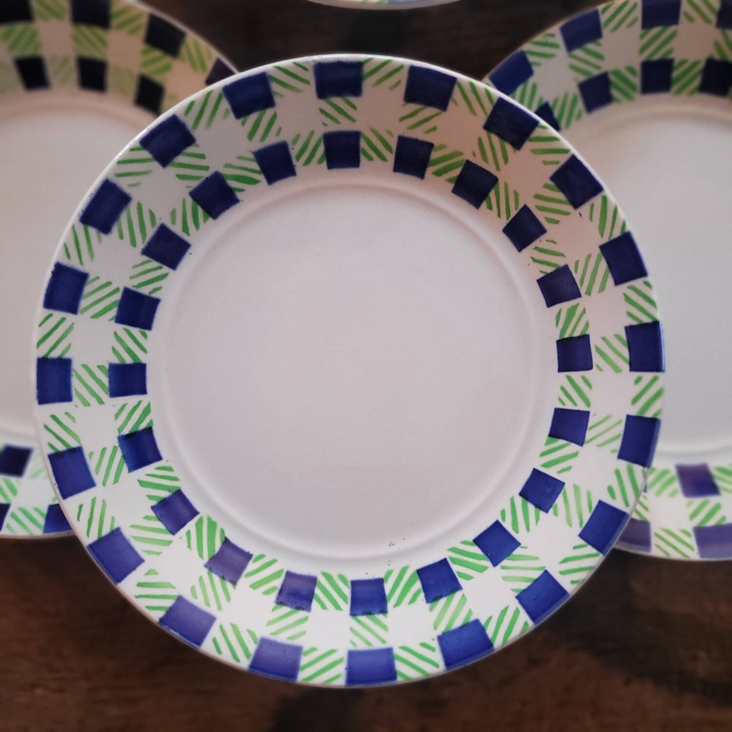 Digoin Sarreguemines dessert plates – Plaid pattern – 1970s