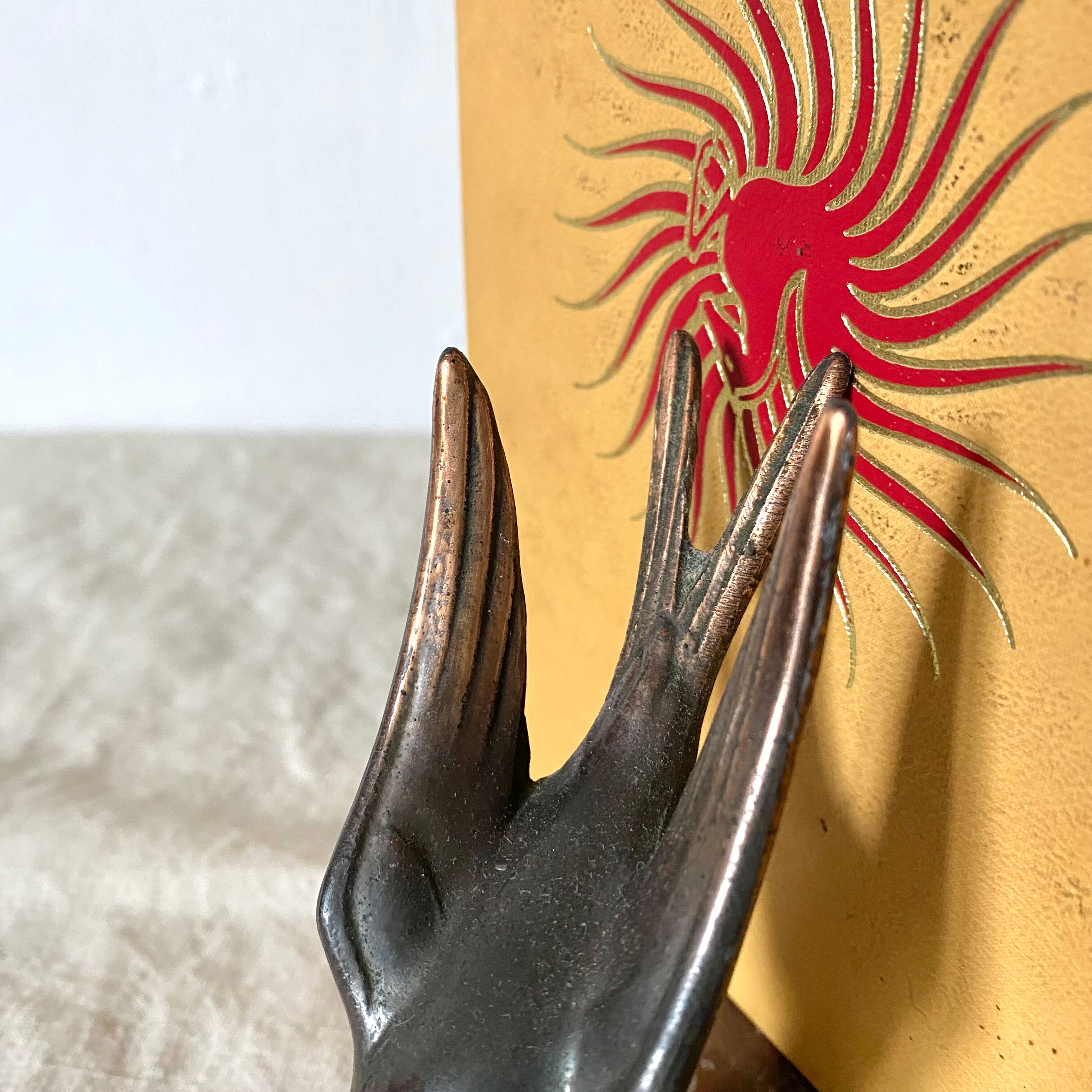 Greenhouse books marble and regulates birds