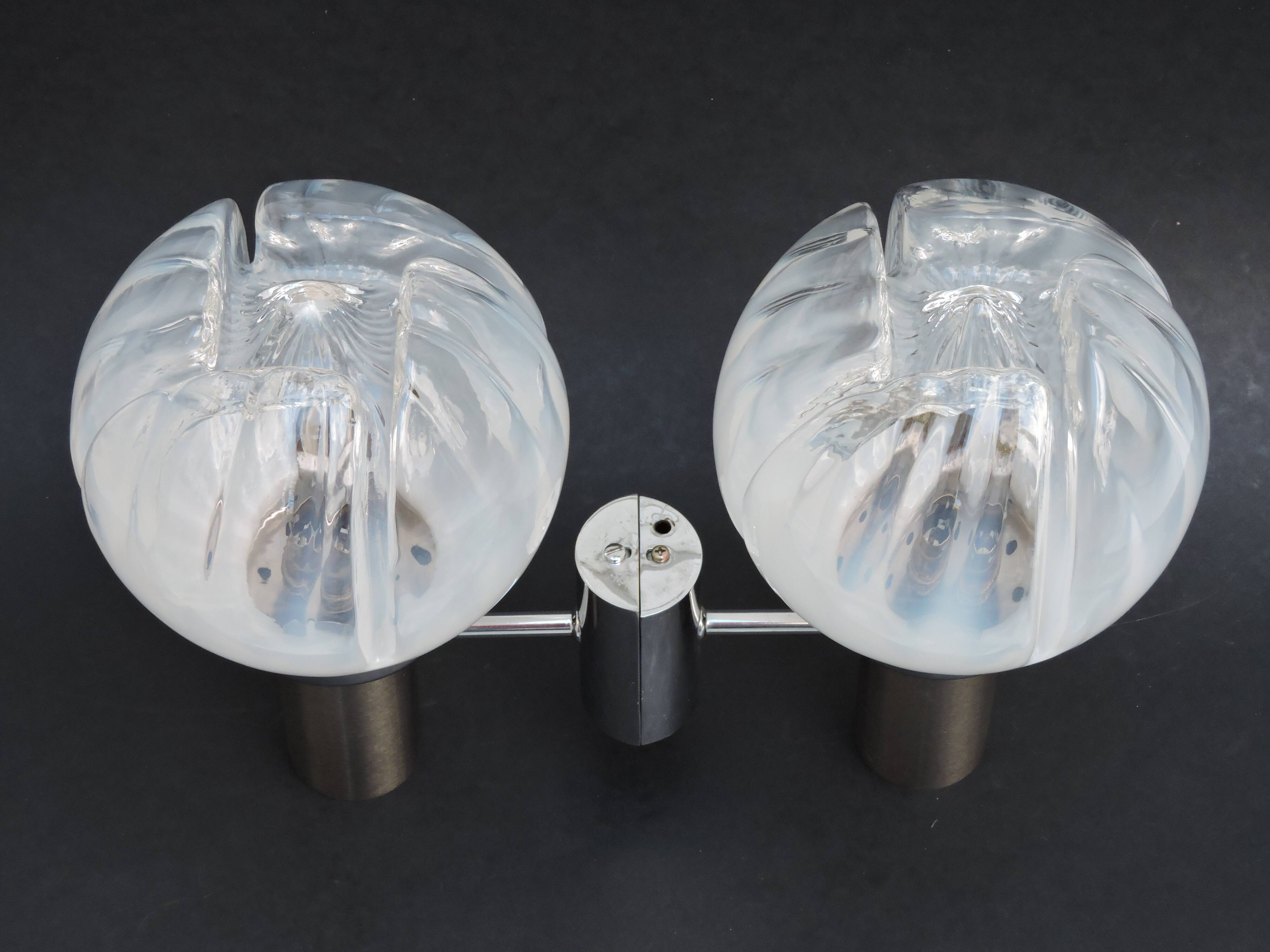 Pair of wall lamps Mazzega opalescent Murano Italy
