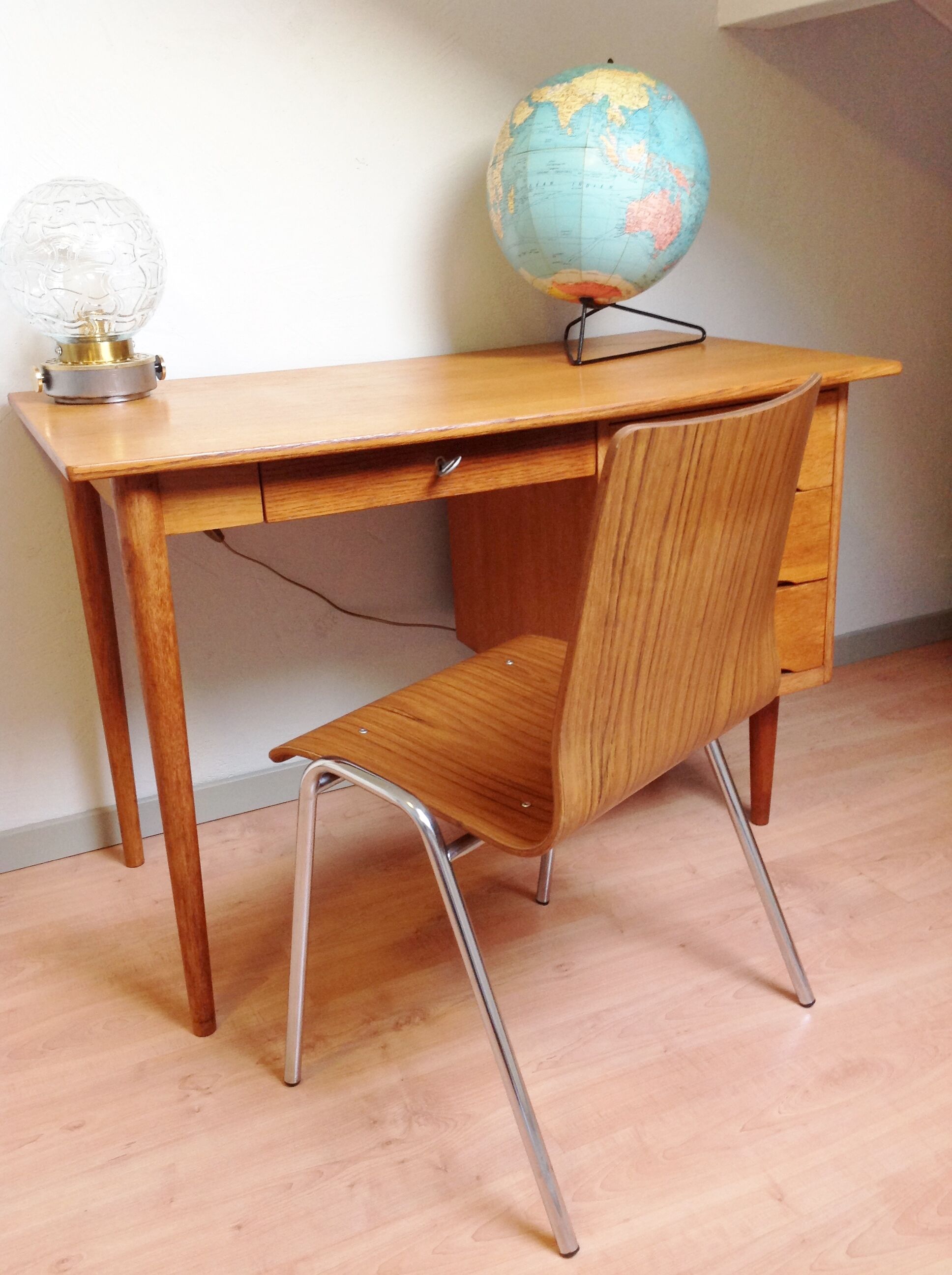 Multiplied wooden chair and chrome feet, vintage 60/70s