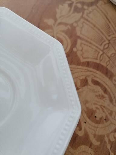 Set of 10 Johnson Brothers cups and saucers