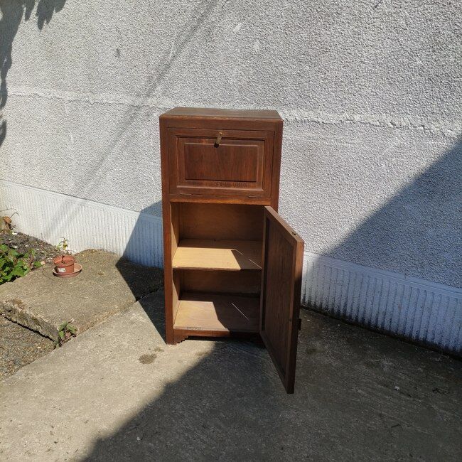 Small storage cabinet 30s