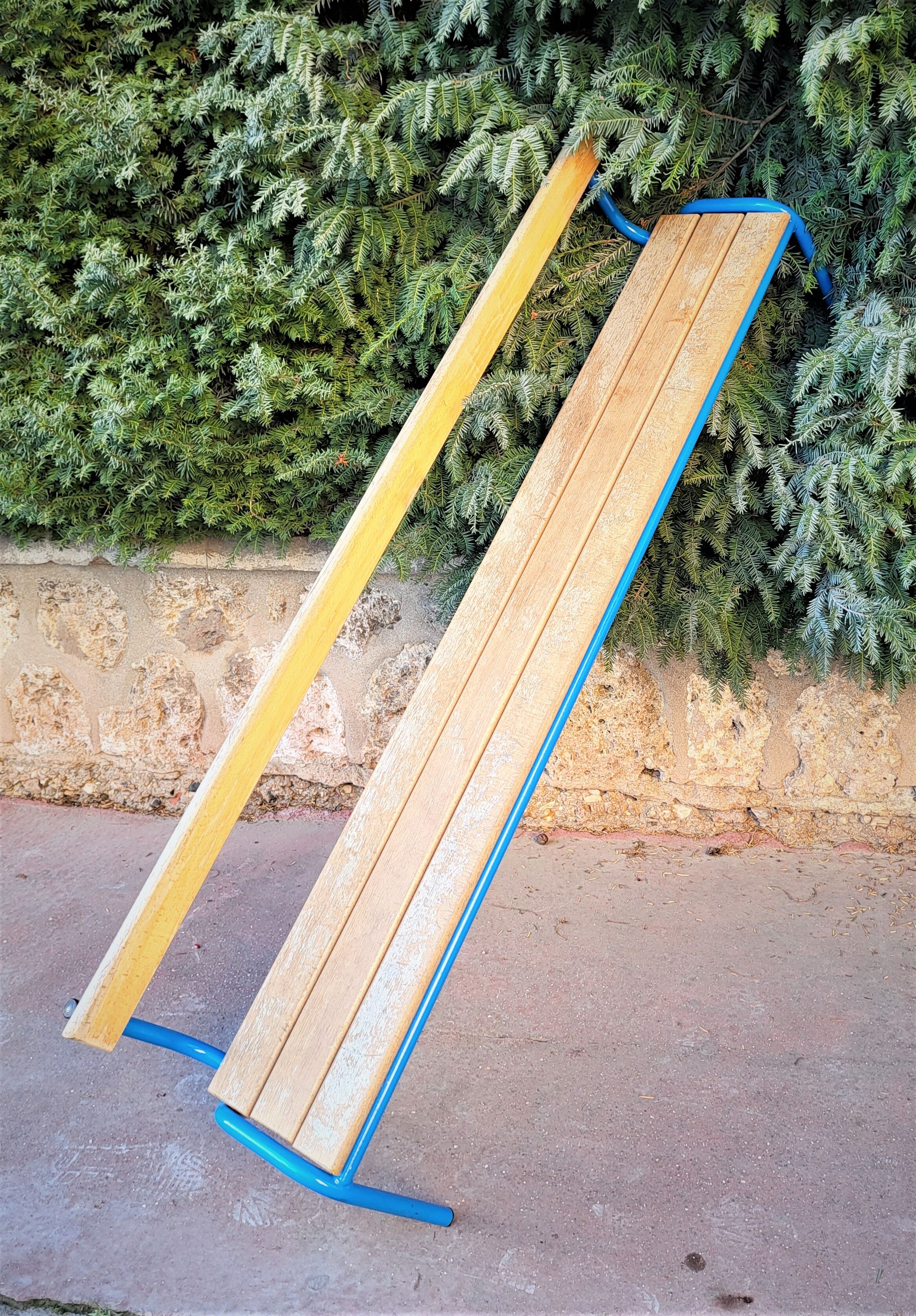 Vintage school benches from the 80s ( 3 available )