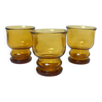 3 verres Pernod