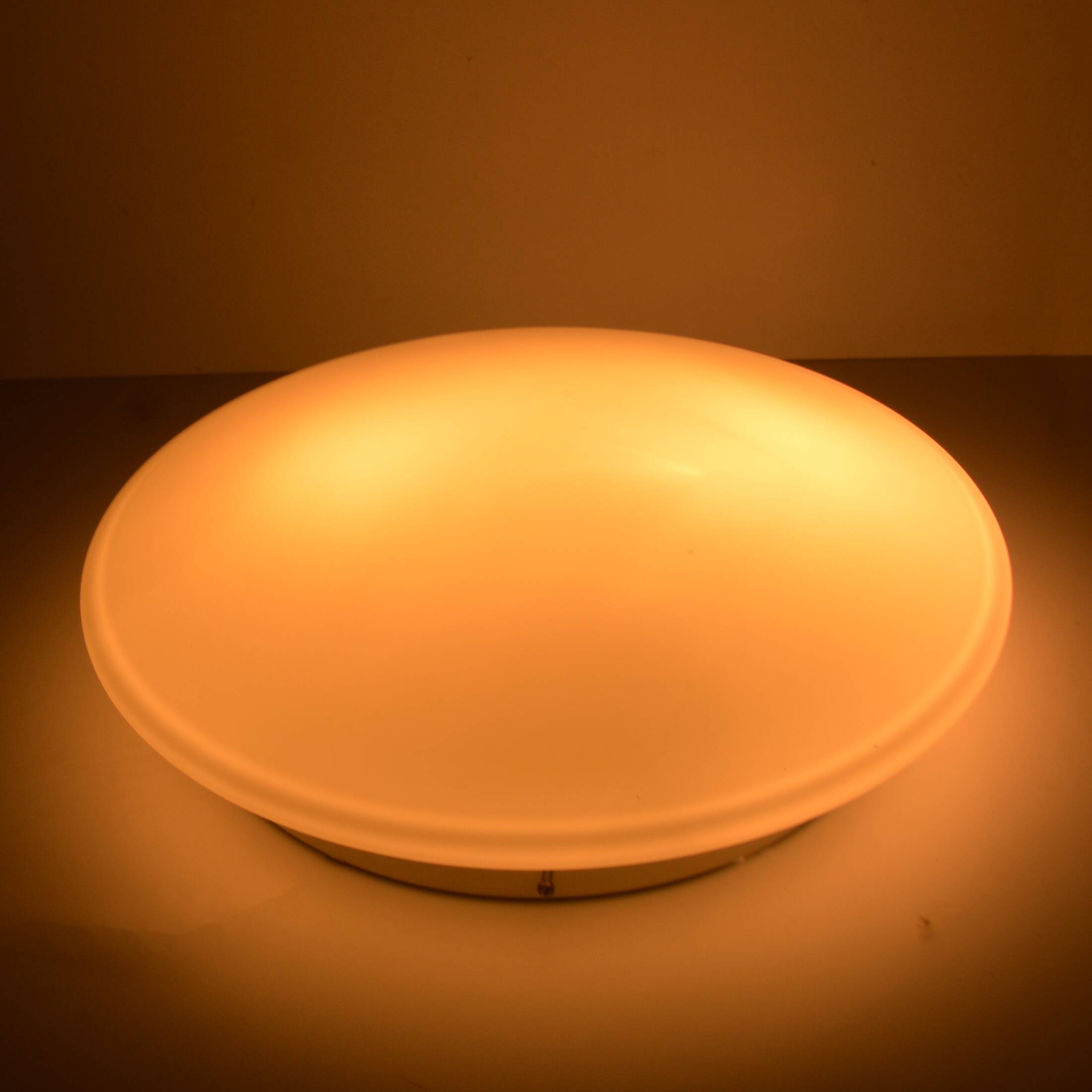 Plafonnier en verre Great White, Penko Pieńsk, Pologne dans les années 1970.