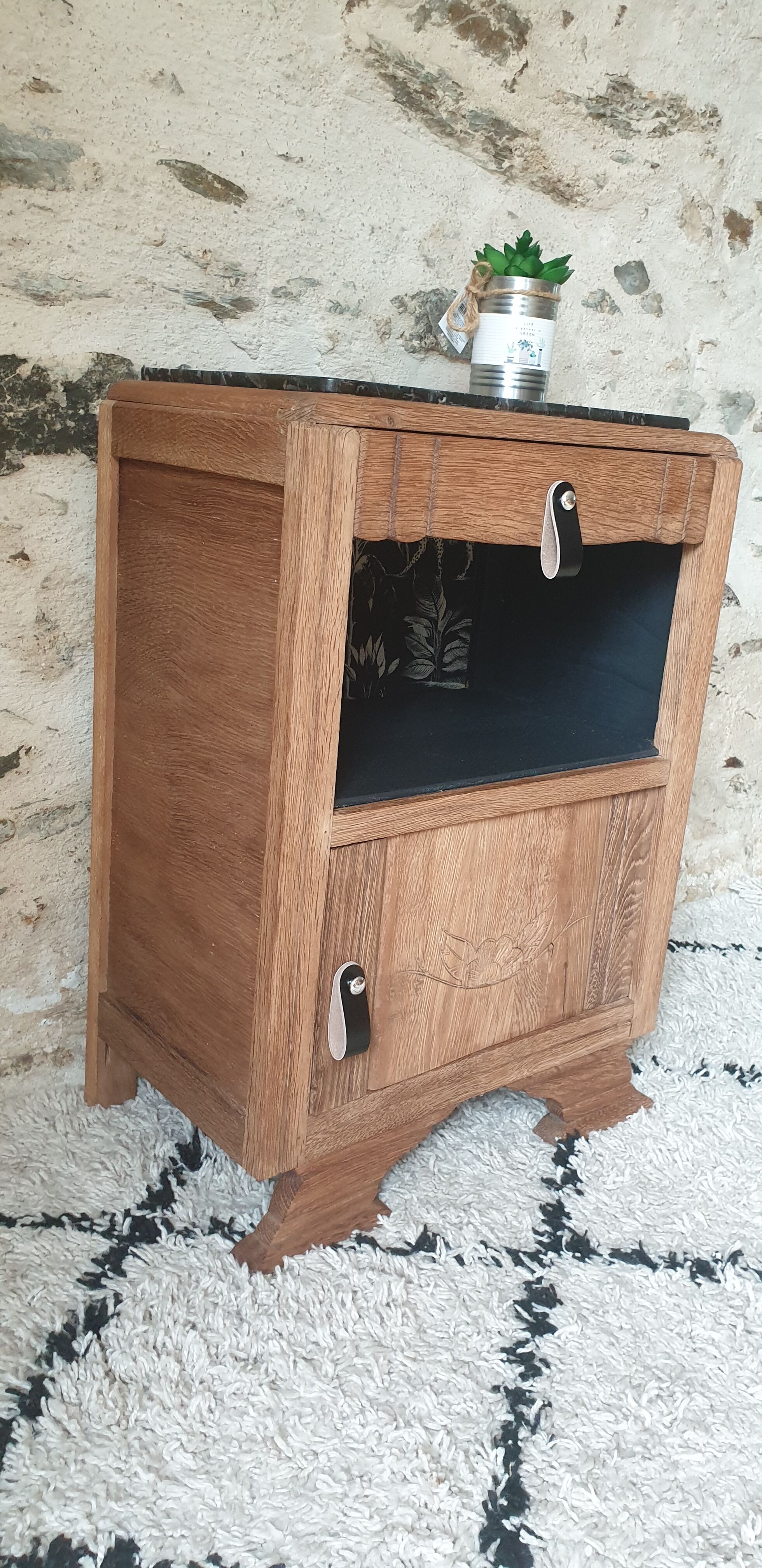 Extra furniture - art deco bedside