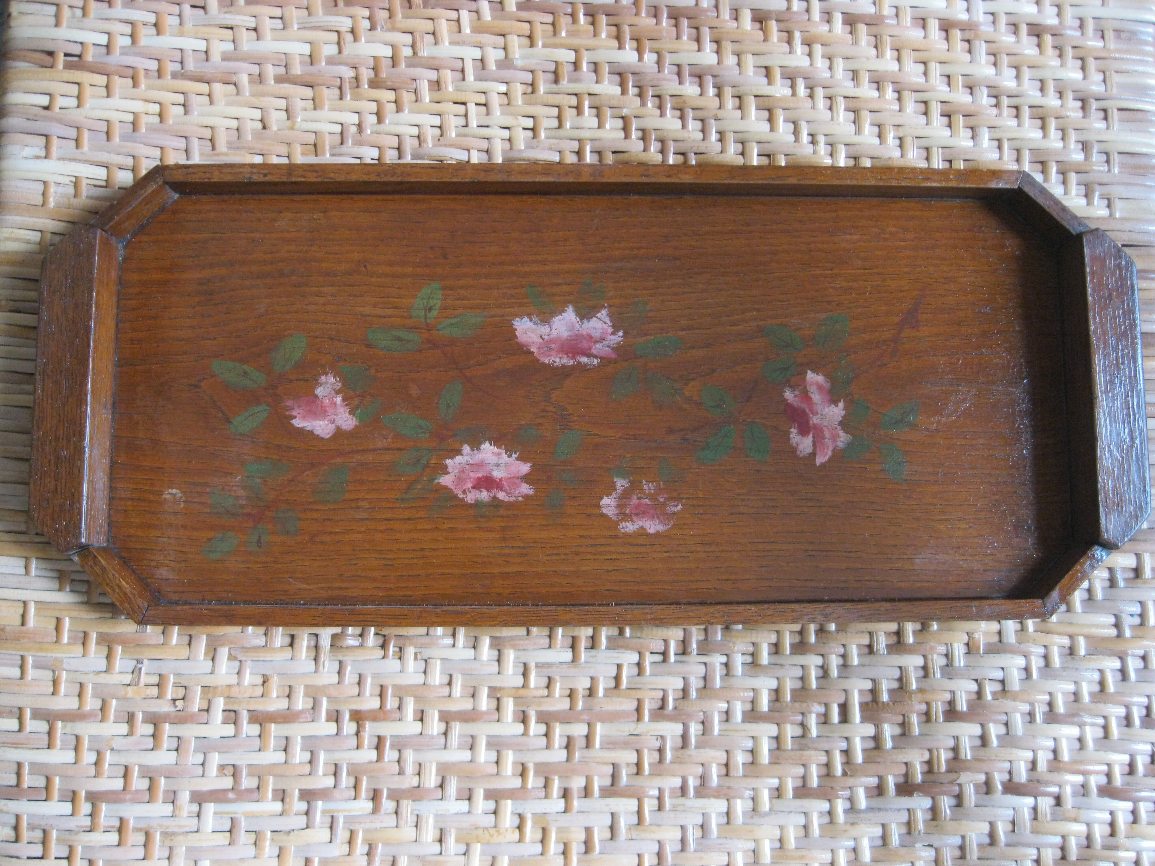Wooden wooden art deco painted flowers