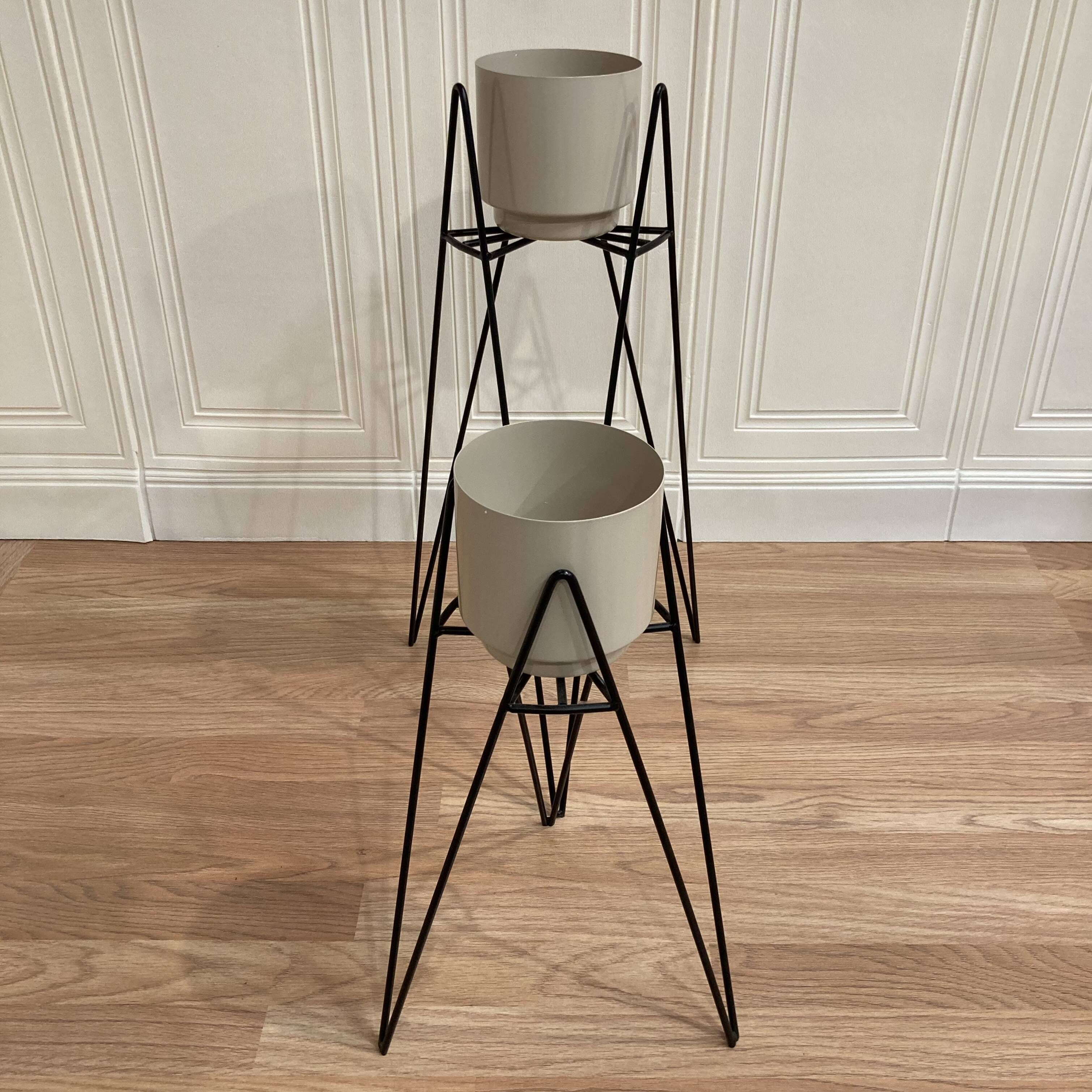 Nesting scandinavian design 1950.