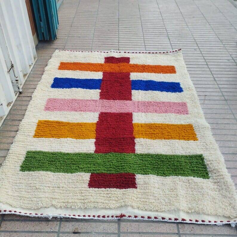 Hand-woven Berber rug, size 200 x 300 cm