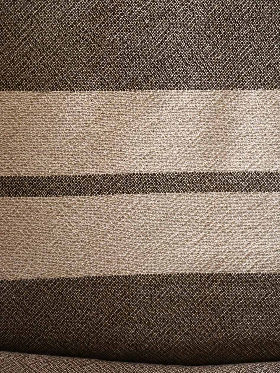 Hans Wegner GE 375 Armchair with Footstool