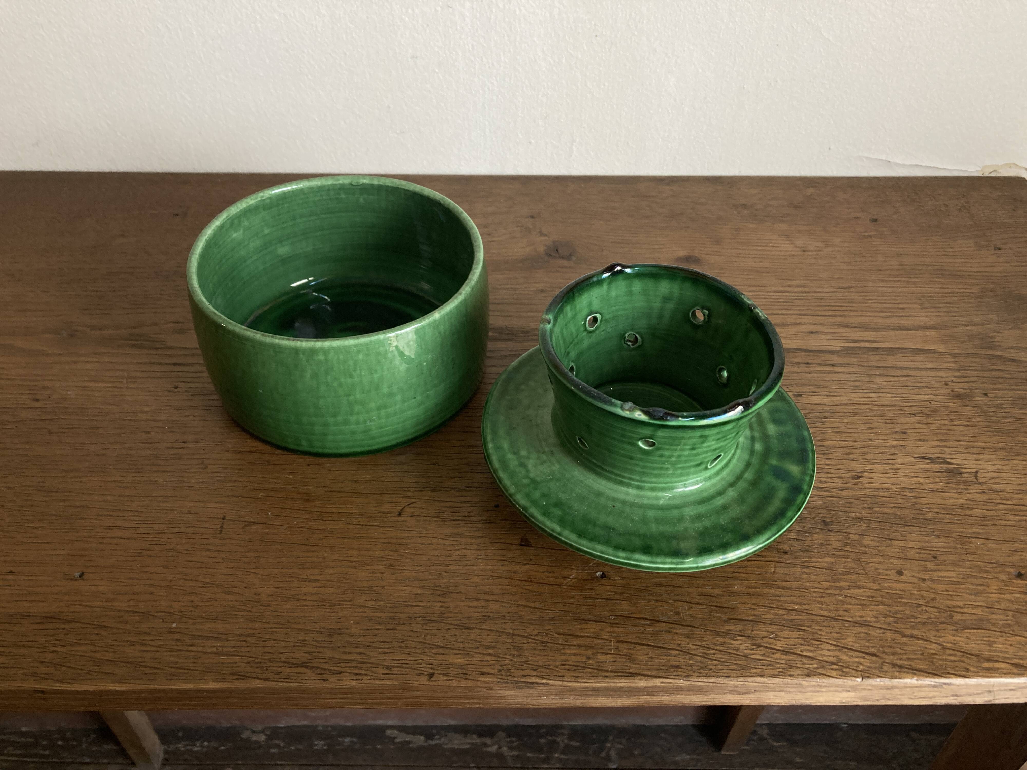 Foucart Jourdan Green glazed earthenware butter dish with water reservoir, 1960