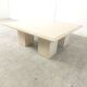 Table basse en travertin années 1970, Italie