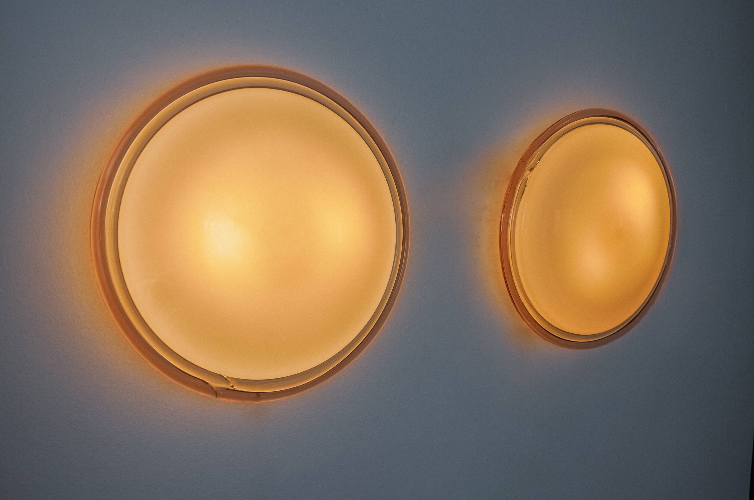 Pair of XL Murano glass "Ronda" wall lights by Leucos, Italy, 1970
