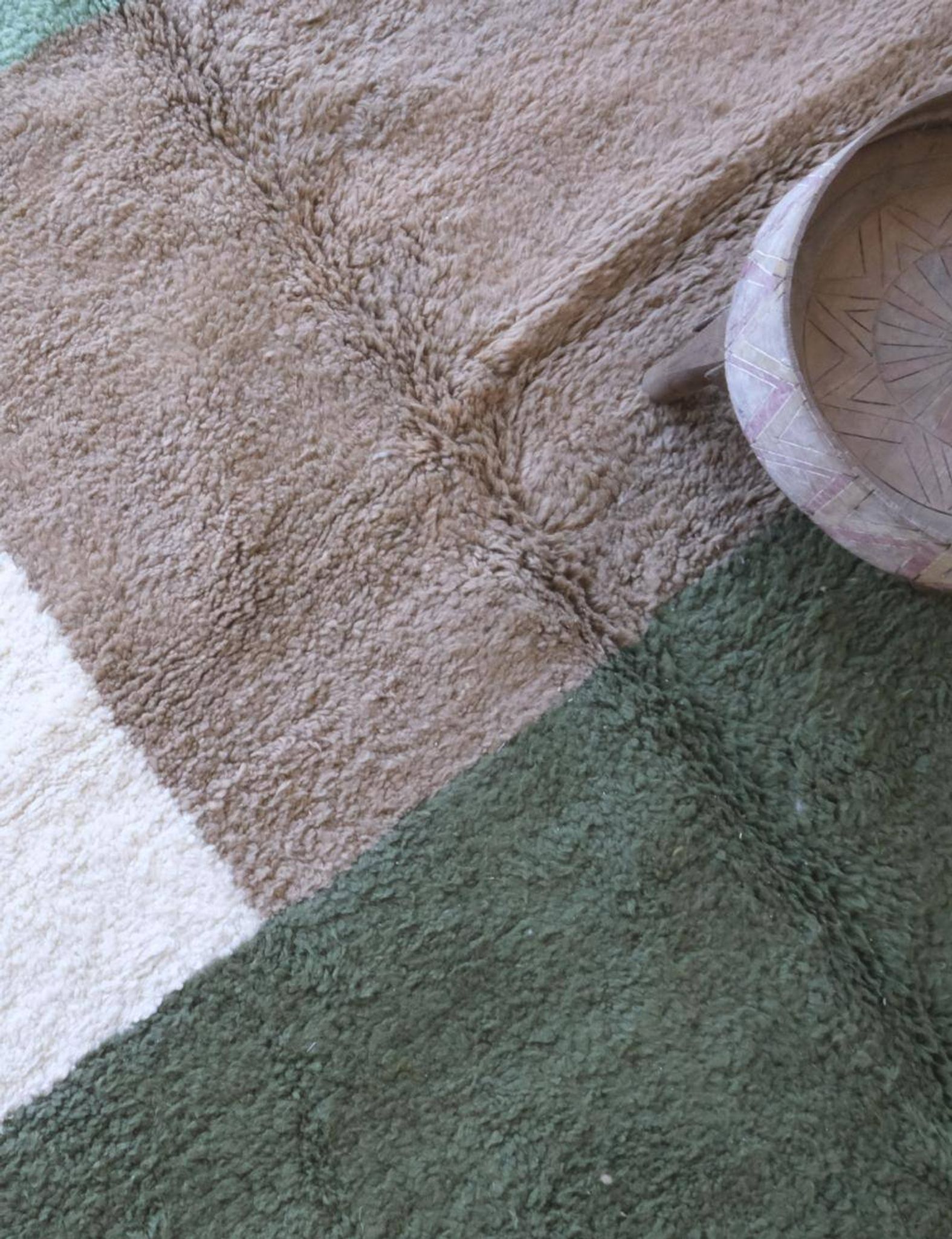 Tapis contemporain - 350 x 255 cm