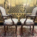 Paire de fauteuils de style Louis XV en chêne