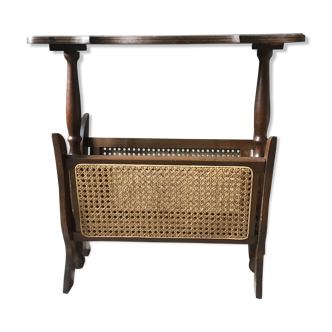 Magazines rack caning