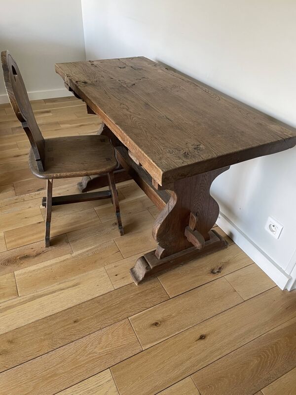 Table et chaise Rustique Espagnole fin XIX / début XX en chêne massif