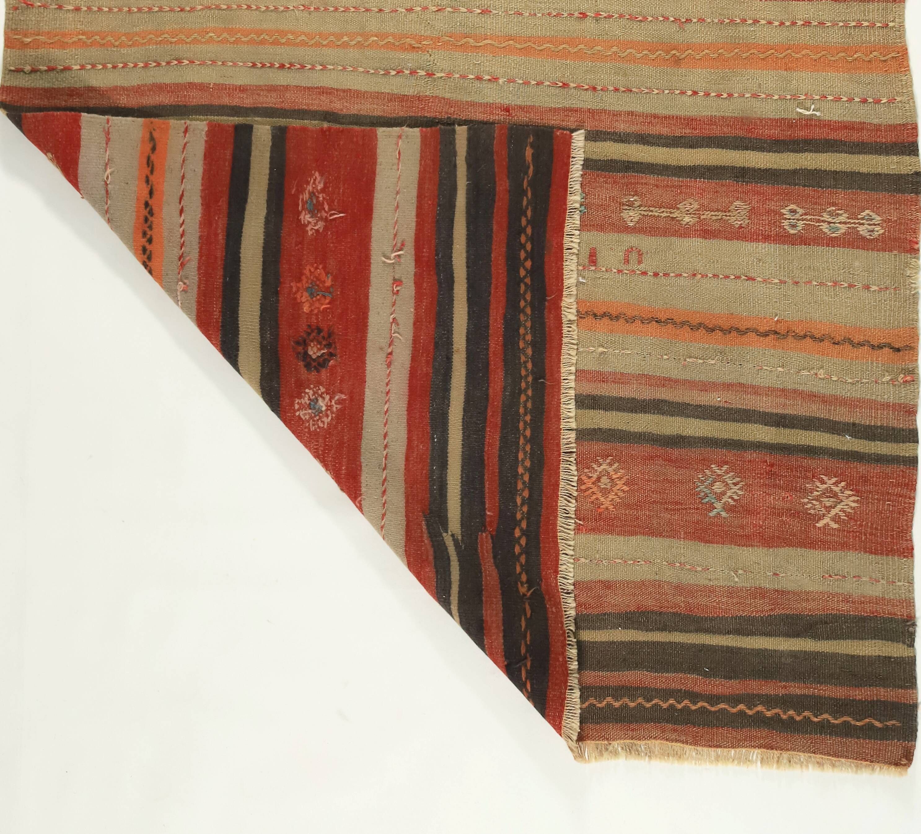 Anatolian handmade kilim rug 210 cm x 127 cm