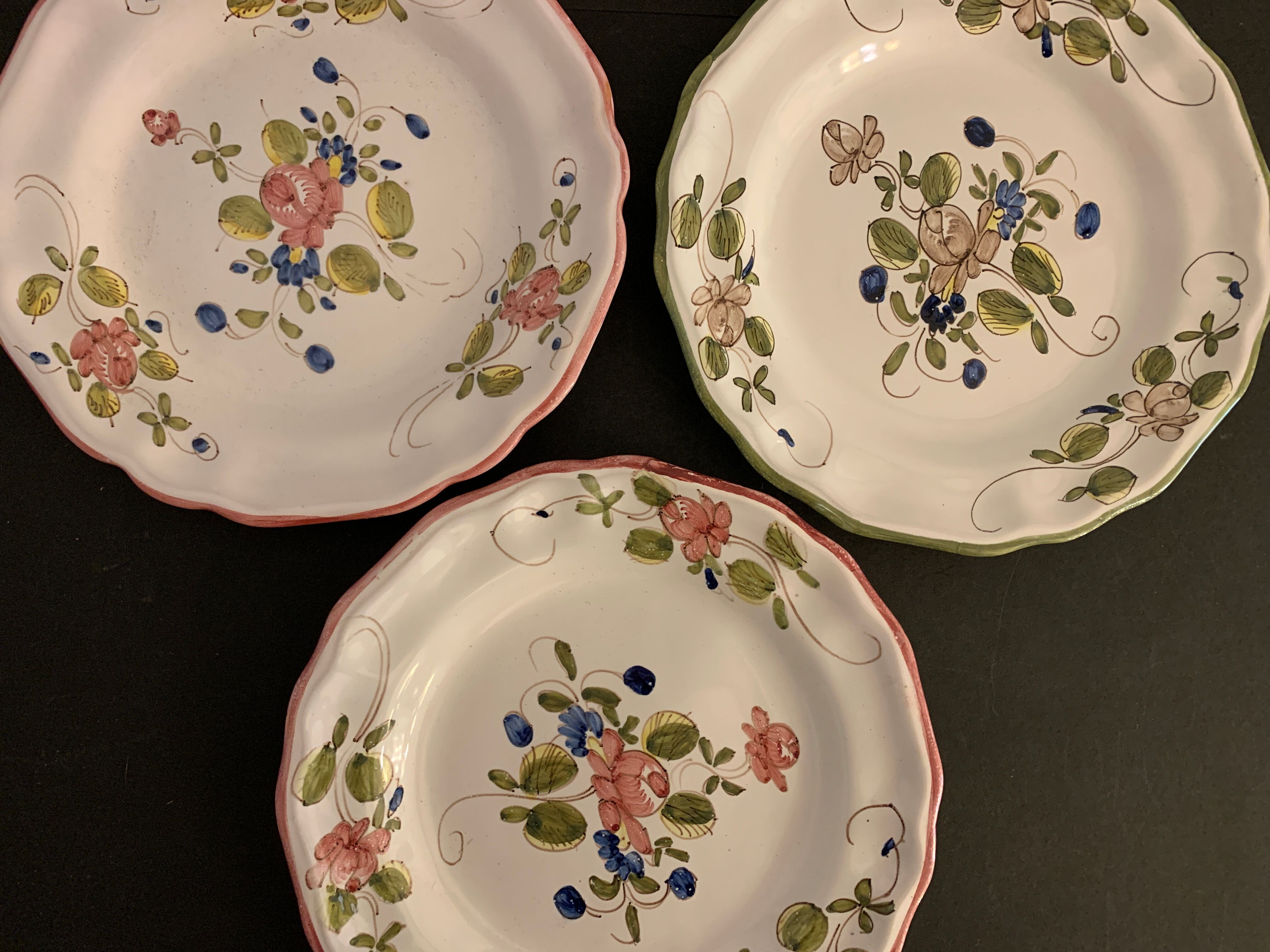 3 sweet pea plates, Samadet earthenware, 18th century