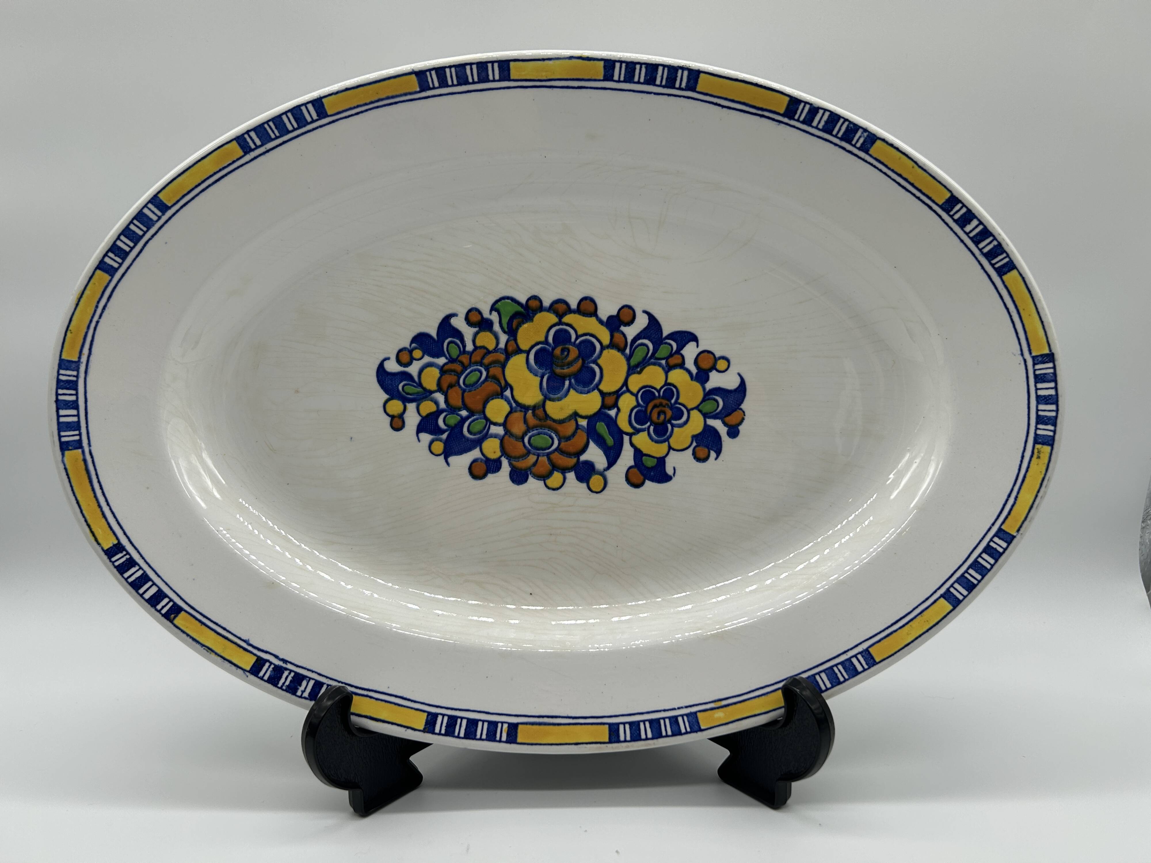 Oval dish art deco - boch freres - d1049