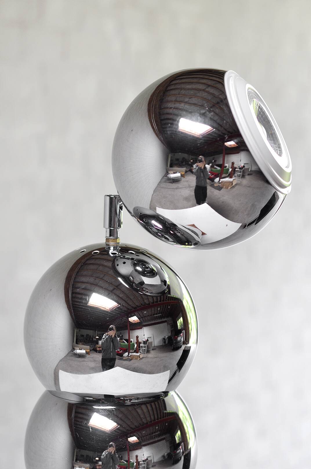 Modern eyeball chrome lamp with wooden base, 1960s